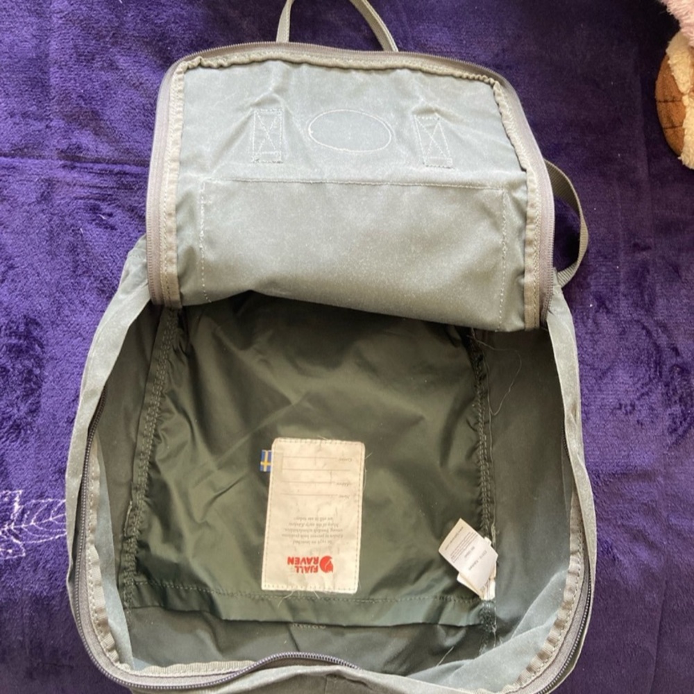 Fjallraven Kanken Green Backpack - Picture 6 of 8